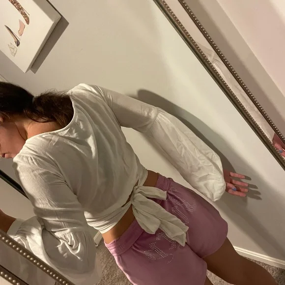 Top - Picture 3 of 3